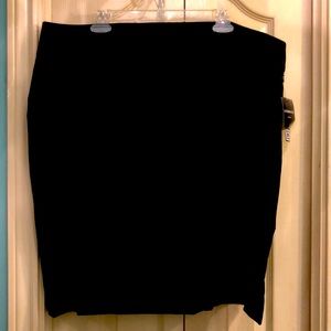 Liz Claiborne woman black dress skirt